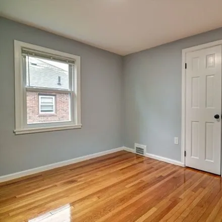 Image 7 - 15;17 Langley Circle, Quincy, MA 02170, USA - Apartment for rent