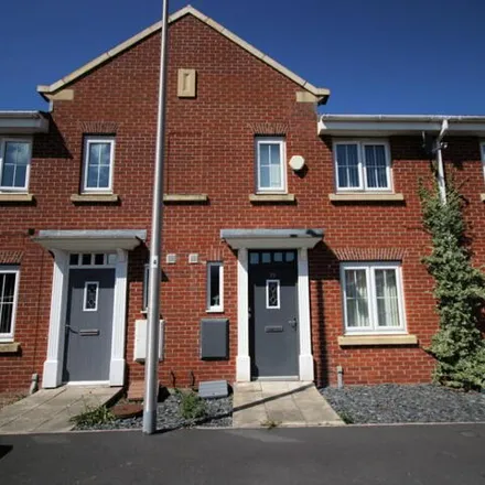 Buy this 3 bed townhouse on Wellingford Avenue in Widnes, WA8 8WG