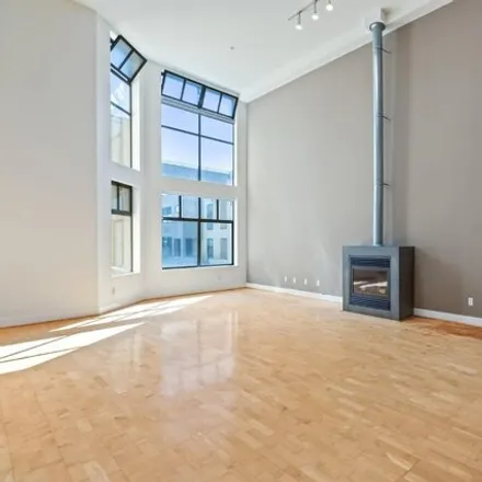 Rent this 1 bed condo on 125 Gilbert Street in San Francisco, CA 94103