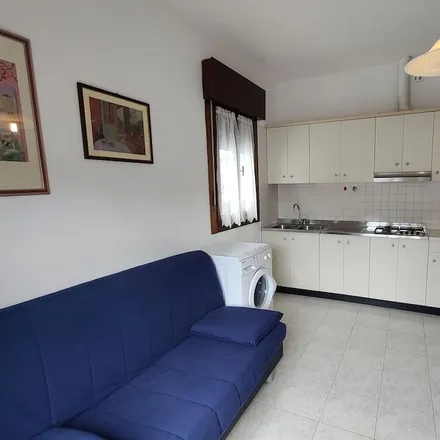 Image 2 - Jesolo, Piazza Drago, 30016 Jesolo VE, Italy - Apartment for rent