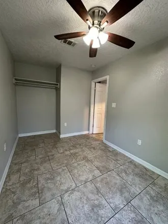 Image 4 - 6420 Winchell Street, Houston, TX 77022, USA - Apartment for rent
