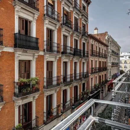 Image 5 - Mohamed, Calle de la Magdalena, 28012 Madrid, Spain - Apartment for rent