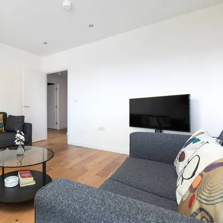 Rent this 3 bed apartment on London in E15 1FX, United Kingdom