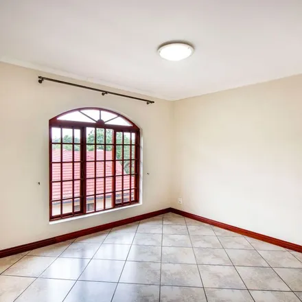 Rent this 2 bed apartment on Cecilia Avenue in Risidale, Johannesburg