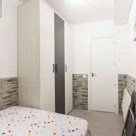 Image 8 - Calle del Labrador, 18, 28005 Madrid, Spain - Apartment for rent
