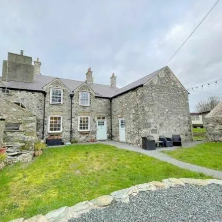 Buy this 11 bed house on Cae Ty Fychan in Holyhead, LL65 2NS