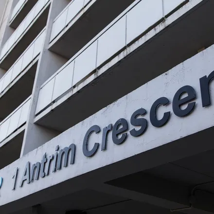Image 5 - 1 Antrim Crescent, Toronto, ON M1P 5B7, Canada - Apartment for rent