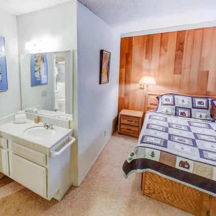 Rent this 1 bed condo on Mammoth Lakes in CA, 93546