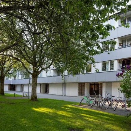 Rent this 1 bed apartment on Smörslottsgatan 92 in 416 79 Gothenburg, Sweden