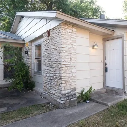 Rent this studio apartment on 1407 Click Cove in Austin, TX 78758