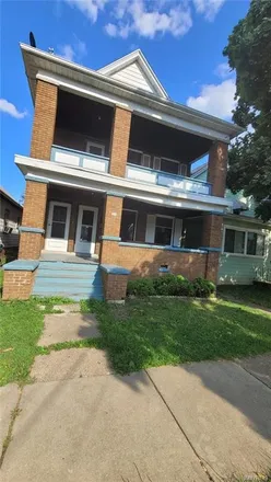 Rent this 3 bed apartment on 449 19th Street in City of Niagara Falls, NY 14303