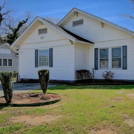 Image 1 - Calhoun Avenue, Greenwood Village, Greenwood, SC 29648, USA - House for sale