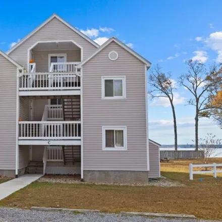 Buy this 2 bed condo on 81 Country Club Drive in Minnesott Beach, Pamlico County