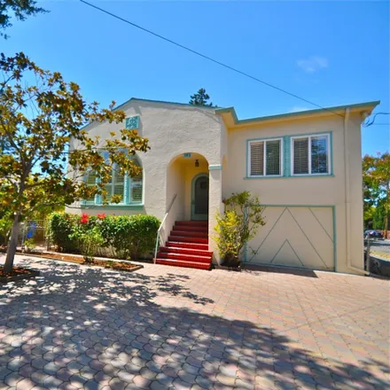 Buy this 5 bed house on 199 Dexter Avenue in North Fair Oaks, CA 94063
