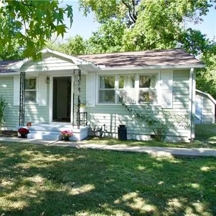 Buy this 2 bed house on 601 Caddell Road in Cedar County, MO 64744