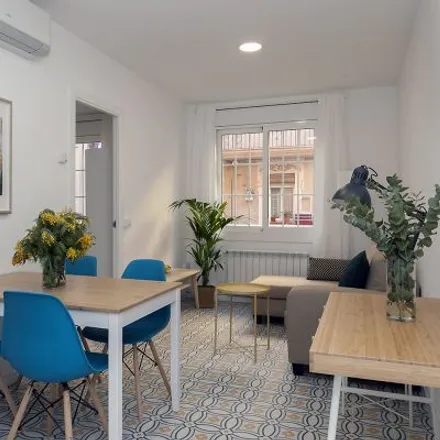 Rent this 3 bed apartment on Carrer del Doctor Giné i Partagàs in 08001 Barcelona, Spain