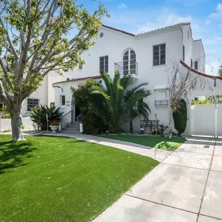 Image 3 - 1038 Hi Point Street, Los Angeles, CA 90035, USA - House for sale