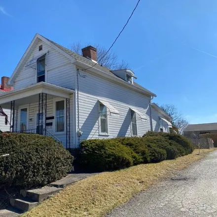 Buy this 2 bed house on 568 Hessel Street in Waynesburg, PA 15370