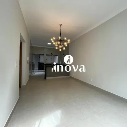 Buy this 2 bed house on Rua Minas Gerais in Santa Maria, Uberaba - MG