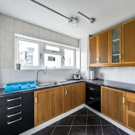 Buy this 3 bed apartment on Fishlock Court in Paradise Road, Stockwell Park