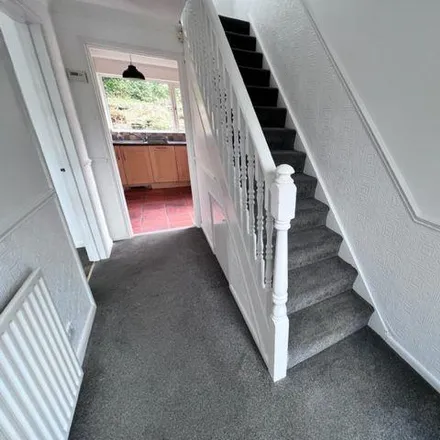 Image 5 - 64 Smithy Wood Crescent, Sheffield, S8 0NT, United Kingdom - Duplex for rent