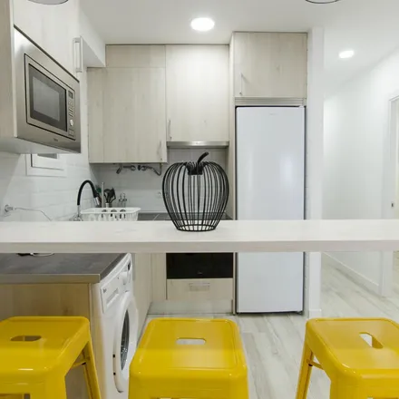 Rent this 4 bed apartment on Madrid in Calle Aldea del Fresno, 29
