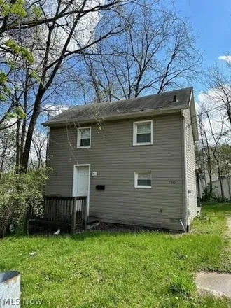 Buy this 2 bed house on 798 Corley Street in Akron, OH 44306