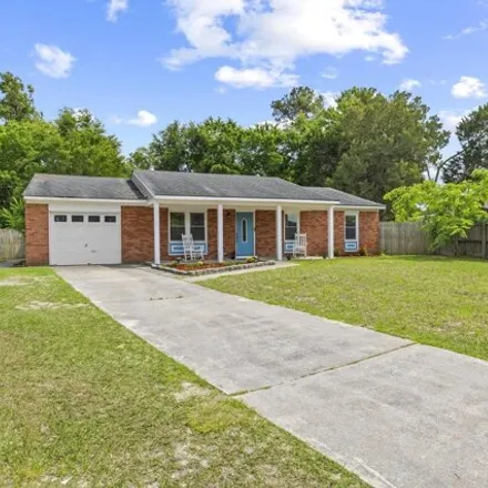 Image 2 - 424 Duff Ct, Jacksonville, North Carolina, 28546 - House for sale