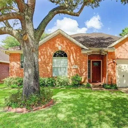 Rent this 3 bed house on 886 Norfolk Drive in Pearland, TX 77584