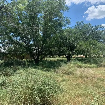 Buy this 3 bed house on 246 County Road 422 in Jim Wells County, TX 78375