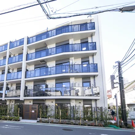 Rent this studio apartment on Sugamo Elementary School in Otsuka Sangyo-dori, Minami-Otsuka 1-chome