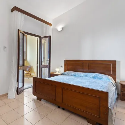 Rent this 3 bed house on Cimitero di Quartu in 09045 Quartu Sant'Aleni/Quartu Sant'Elena Casteddu/Cagliari, Italy