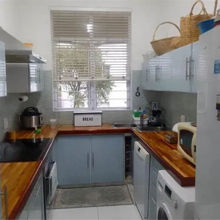 Image 1 - Toledo Avenue, Westridge, Durban, 4001, South Africa - Apartment for rent