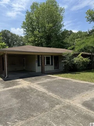 Buy this 3 bed house on 430 Loretta Drive in Livingston County, KY 42058