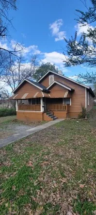 Buy this 3 bed house on 504 East Alston Avenue in Memphis, TN 38126