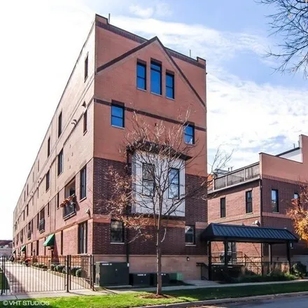 Buy this 2 bed condo on 170 Ontario Street in Oak Park, IL 60302