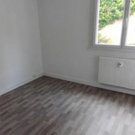 Rent this 3 bed apartment on 43 ter Rue Bernisseaux in 08120 Bogny-sur-Meuse, France