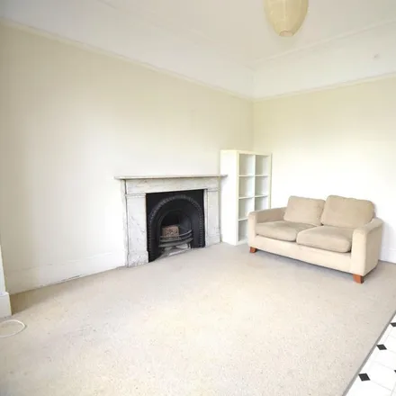 Image 5 - Gipsy Hill Station, Gipsy Hill, London, SE19 1PW, United Kingdom - Apartment for rent
