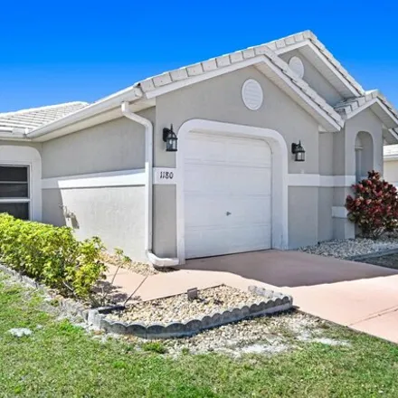 Image 2 - 1186 Goldenrod Circle Northeast, Palm Bay, FL 32905, USA - House for sale