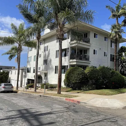 Buy this 2 bed townhouse on 2720 2nd Avenue in San Diego, CA 92103