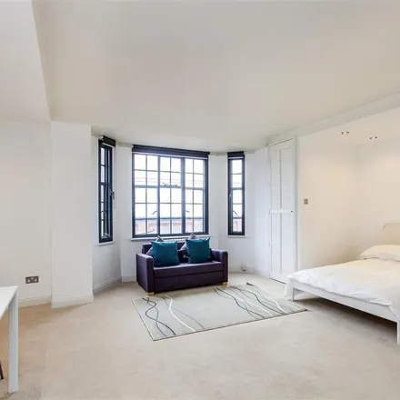 Image 2 - 1A Drayton Gardens, London, SW5 0BE, United Kingdom - Apartment for rent