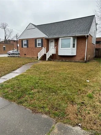 Rent this 3 bed house on 4820 Fitzhugh Avenue in Richmond, VA 23230