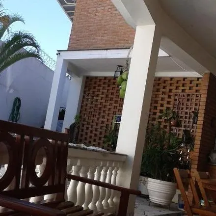 Buy this 3 bed house on Rua Guido Pelliciari in Torres de São José, Jundiaí - SP