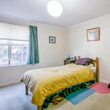 Image 8 - 30 Crabton Close Road, Bournemouth, Christchurch and Poole, BH5 1HN, United Kingdom - Apartment for sale
