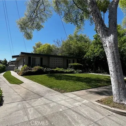 Rent this 1 bed apartment on 31 South Sunnyslope Avenue in Pasadena, CA 91107