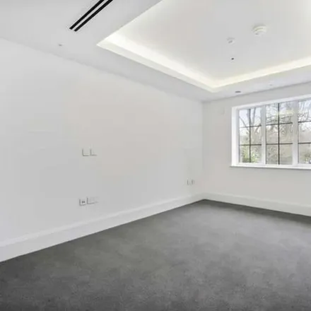 Image 7 - 1-48 Chandos Way, London, NW11 7HJ, United Kingdom - Apartment for rent