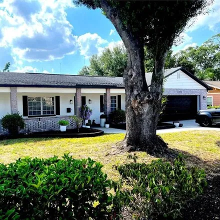 Buy this 4 bed house on Formosa Avenue in Fairview Shores, Orange County