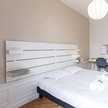 Image 2 - Angers, Maine-et-Loire, France - Apartment for rent