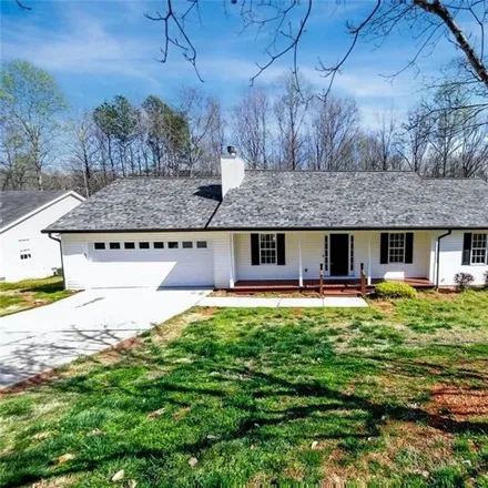 Buy this 3 bed house on 7207 Ironwood Drive in Hall County, GA 30507