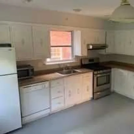 Image 2 - 1550 12th Street, Fort Lee, NJ 07024, USA - House for rent